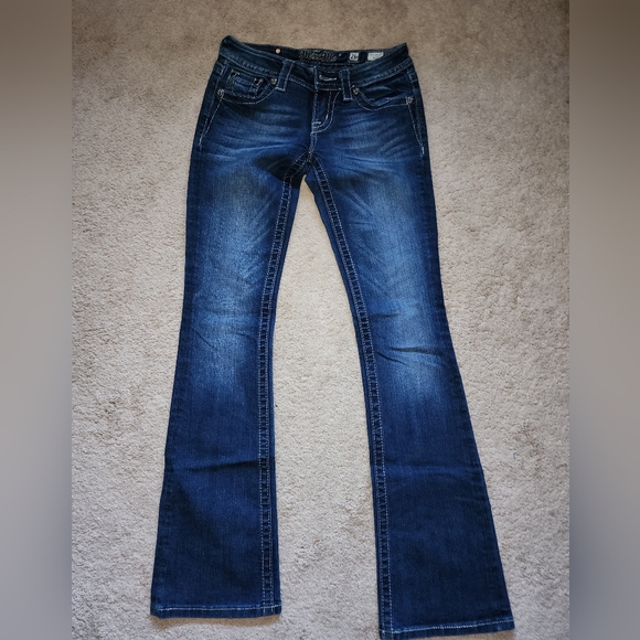Miss Me Jeans - Picture 2 of 4